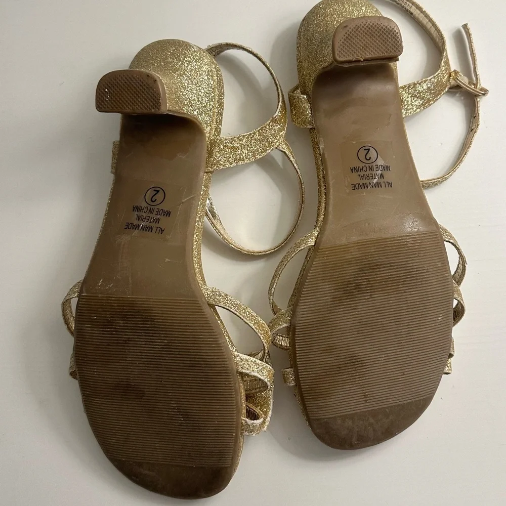 Soda Girls Size 2 Fancy Heels